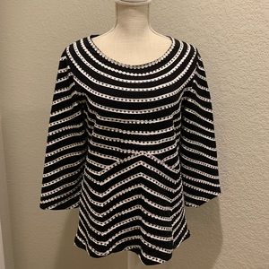 Once Again - Abstract Black and White stretchy blouse size L